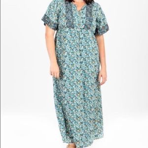 The Dubonnet Floral Bib Detail Dress- Blue